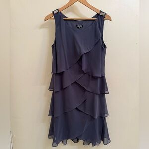 SLNY Women's Charcoal Tiered Dress